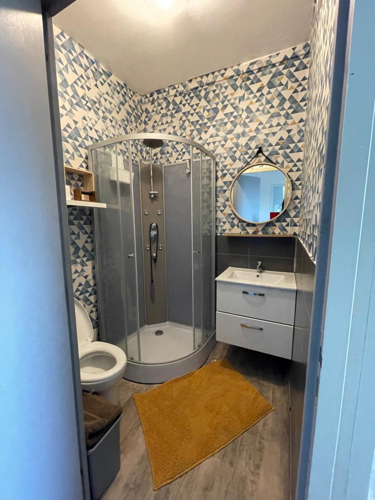 Nova Nuit Apartment